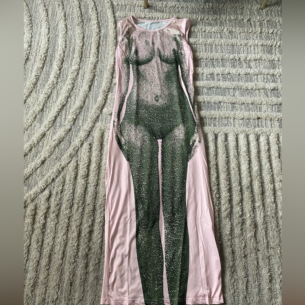 Women’s body dress - new